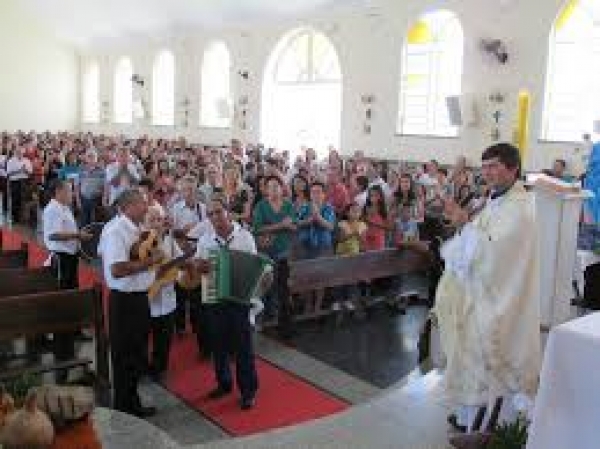 Coisas erradas que acontecem durante a Missa - Pe. José Carlos Pereira